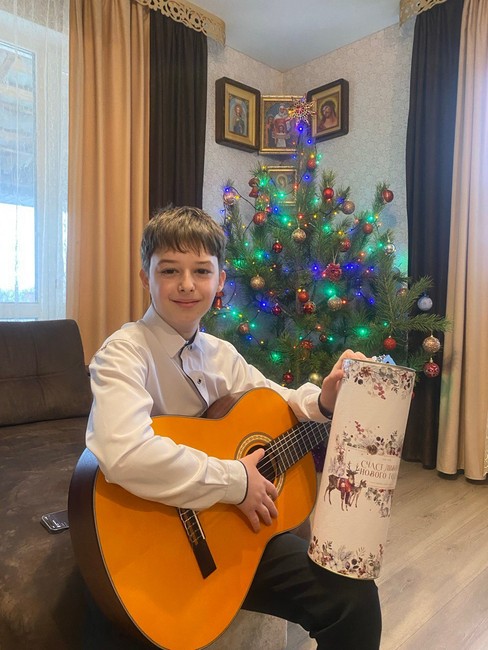 Желания юных белгородцев продолжают сбываться благодаря акции «Ёлка желаний» - Изображение 1