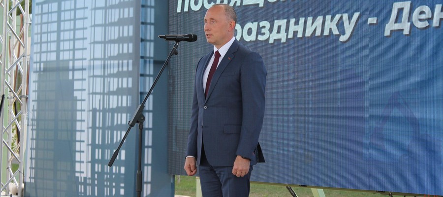 Состоялось торжественное мероприятие, посвященное профессиональному празднику — Дню строителя